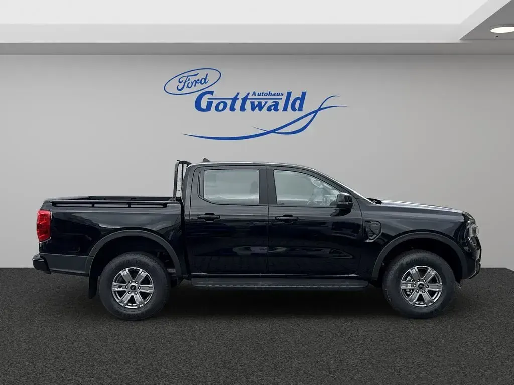 Neu Ford Ranger XLT 170 PS (125 kW) 2026 Schwarz Pickup