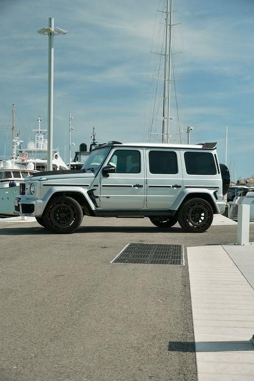 Rot Gebraucht 2019 Mercedes G500 SUV | 110.000 € (Etwas zu teuer) - Bild 1/4