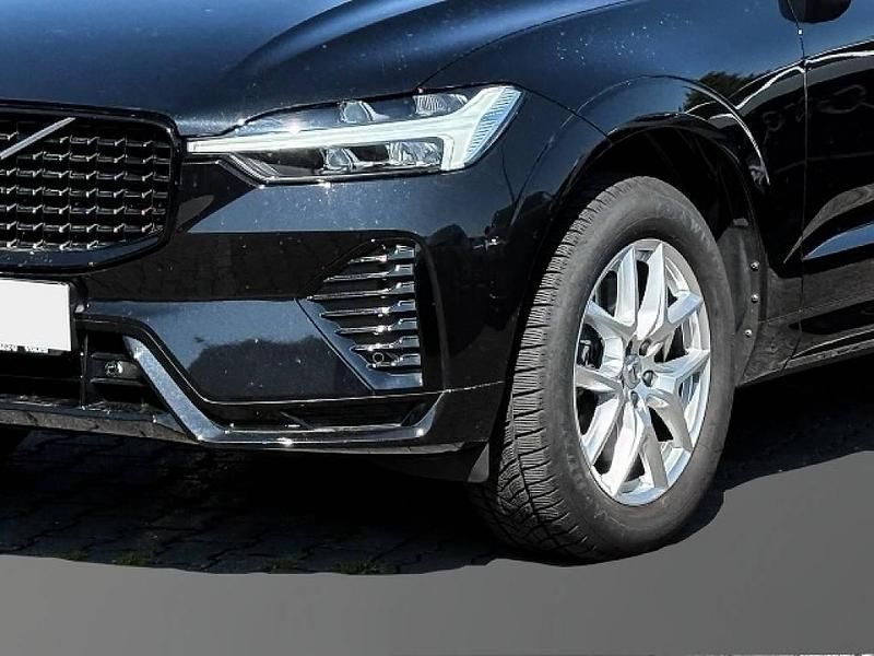Gebraucht Volvo XC60 Plus 197 PS (144 kW) 2023 Schwarz SUV