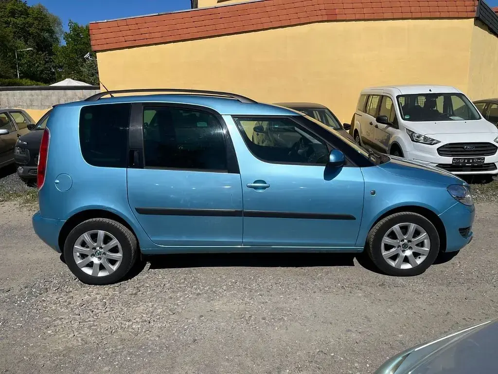 Gebraucht Skoda Roomster Plus Edition 86 PS (63 kW) 2011 Blau Van / Kleinbus