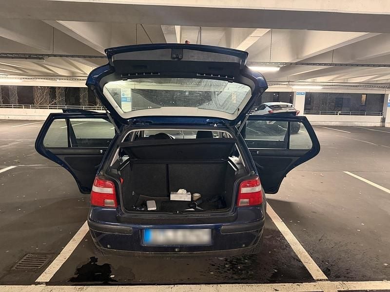 Gebraucht VW Golf IV 75 PS (55 kW) 2003 Blau Limousine