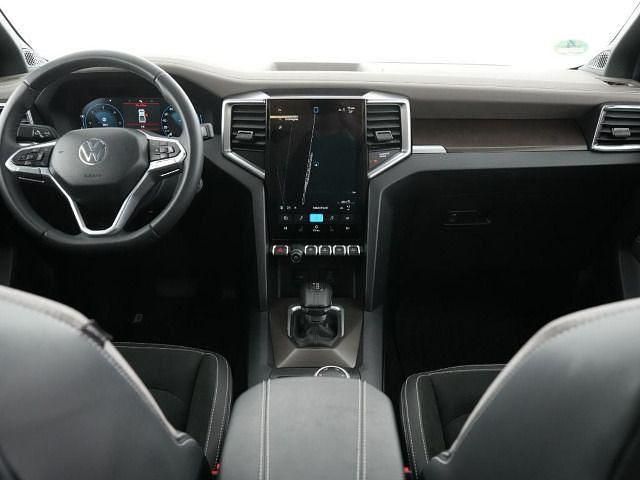 Gebraucht VW Amarok Style 241 PS (177 kW) 2024 Medium silver metallic (metallic) Pickup