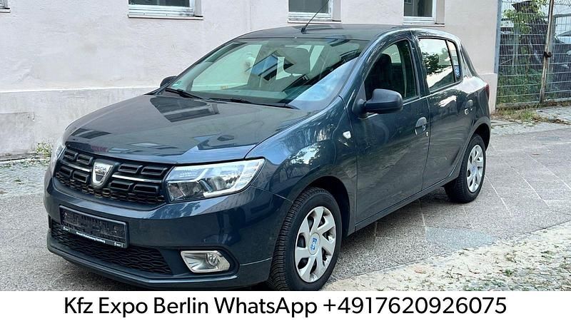 Grau Gebraucht 2018 Dacia Sandero Comfort Kleinwagen | 7.500 € (Guter Preis) - Bild 1/4