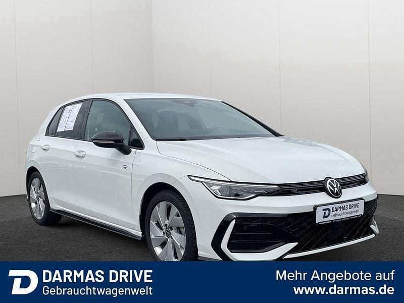 Gebraucht VW Golf VIII Style 150 PS (110 kW) 2024 Weiß Limousine