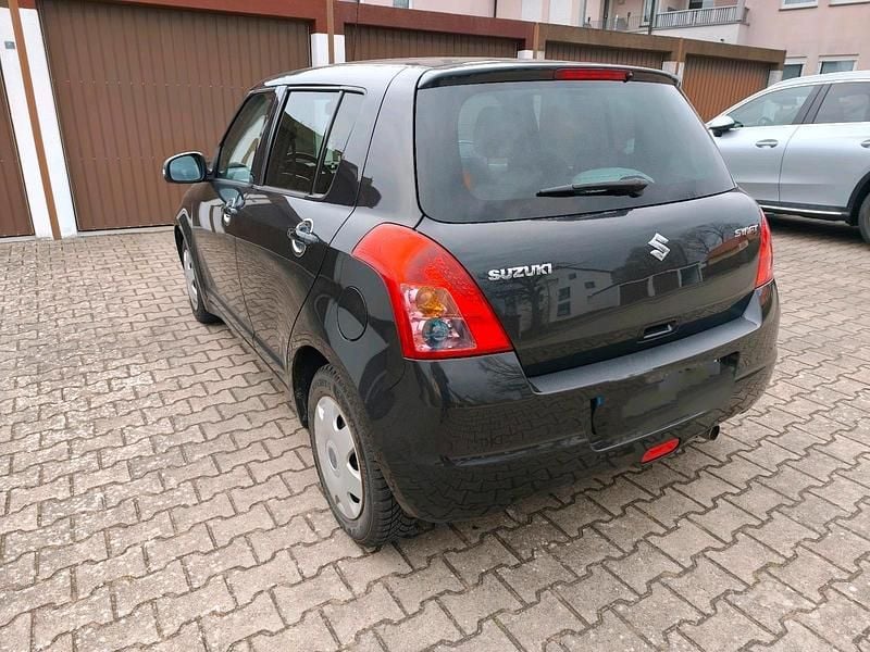 Gebraucht Suzuki Swift 93 PS (68 kW) 2009 Schwarz Kleinwagen