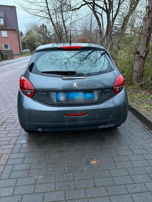 Gebraucht Peugeot 208 82 PS (60 kW) 2017 Grau Kleinwagen