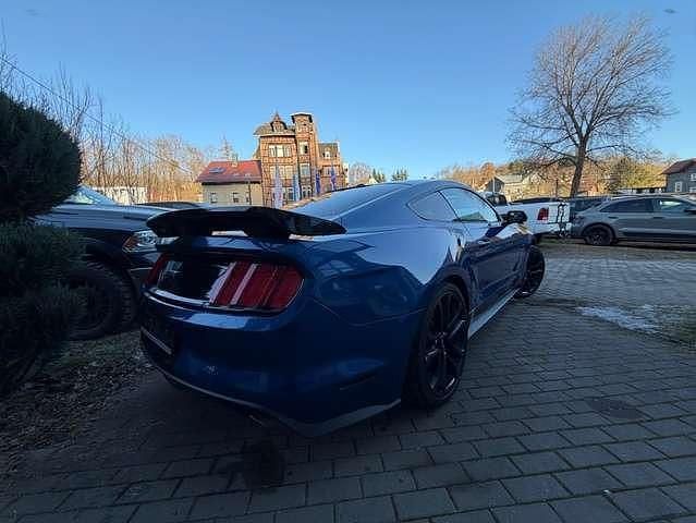 Gebraucht Ford Mustang GT 426 PS (313 kW) 2017 Blau metallic