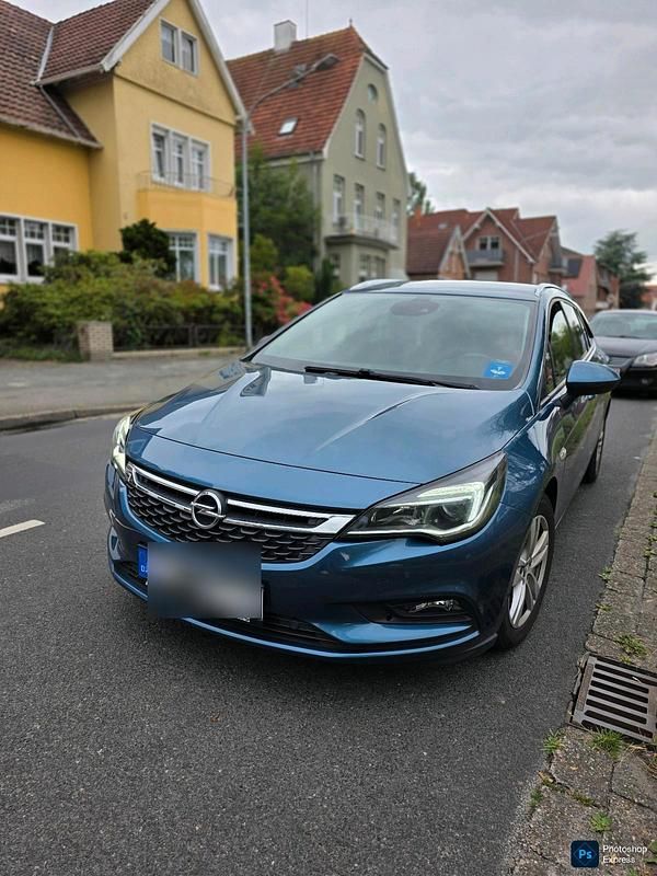 Blau Gebraucht 2017 Opel Astra Kombi | 7.700 € (Fairer Preis) - Bild 1/4