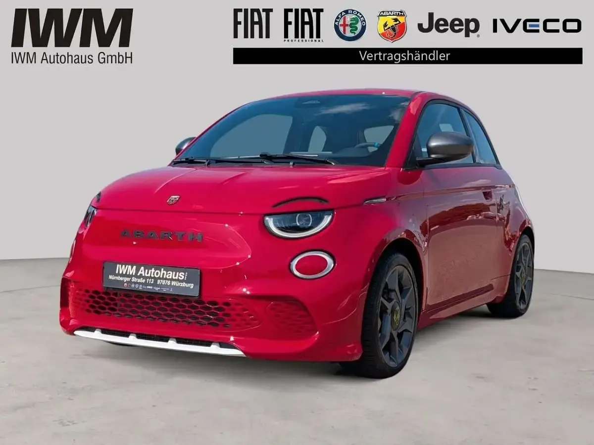 Gebraucht Abarth 500 114 kW (155 PS) 2023 Rosso corsa/sfrontato/argilla/ Coupé