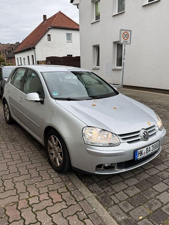 Silber Gebraucht 2004 VW Golf IV Comfortline Limousine | 1.600 € (Fairer Preis) - Bild 1/4