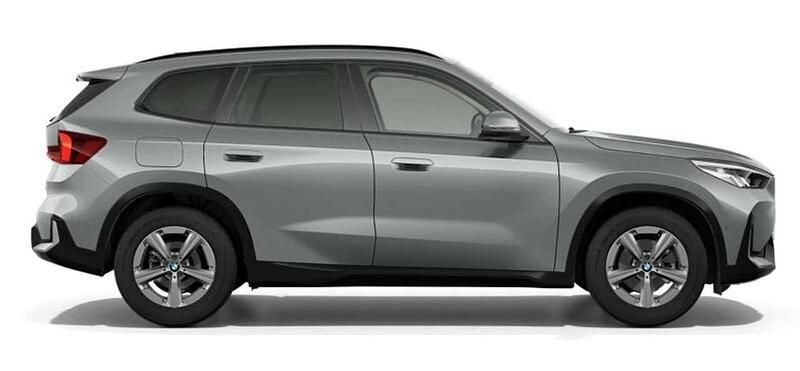 Neu BMW X1 150 PS (110 kW) 2026 Silber SUV
