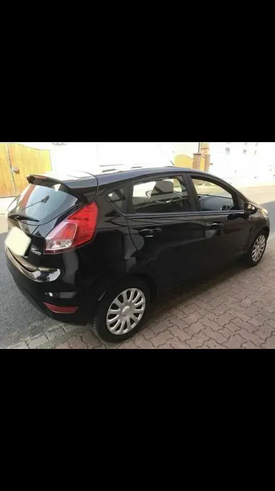 Gebraucht Ford Fiesta Ambiente 65 PS (47 kW) 2013 Limousine