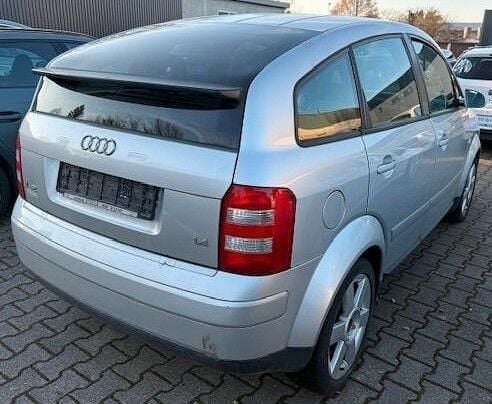 Gebraucht Audi A2 75 PS (55 kW) 2000 Silber Kleinwagen