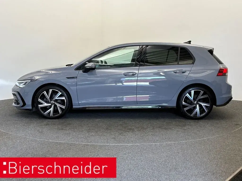 Gebraucht VW Golf VIII R-line 150 PS (110 kW) 2024 Grau Limousine