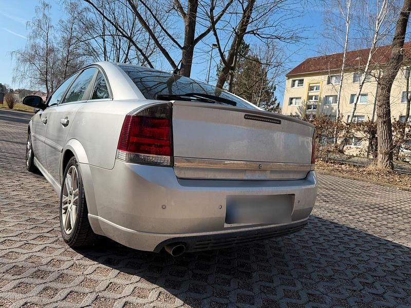 Gebraucht Opel Vectra GTS 147 PS (108 kW) 2003 Silber Limousine
