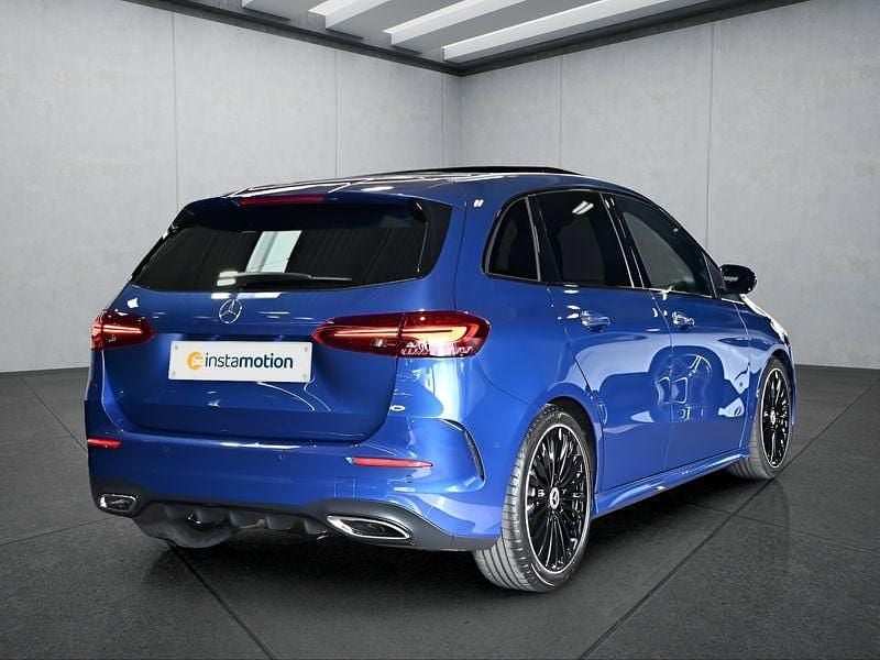 Gebraucht Mercedes B220 190 PS (139 kW) 2025 Blau Van / Kleinbus