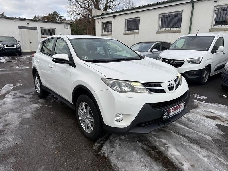 Gebraucht Toyota RAV4 Life 150 PS (110 kW) 2013 Weiß Pickup
