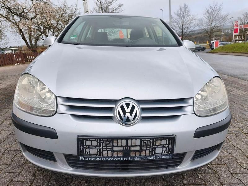 Gebraucht VW Golf IV Trendline 75 PS (55 kW) 2004 Reflexsilber metallic Limousine