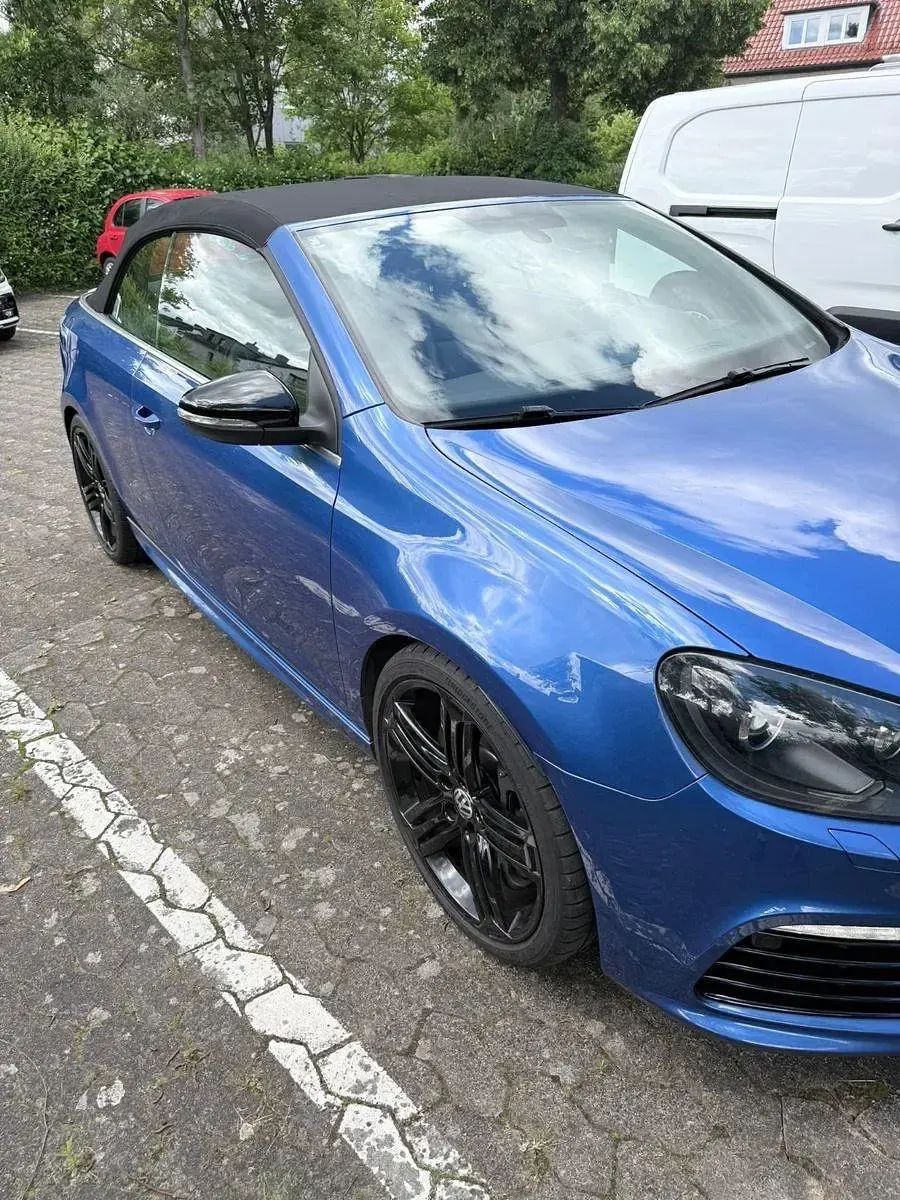 Gebraucht VW Golf Cabriolet R 265 PS (194 kW) 2014 Blau Cabrio