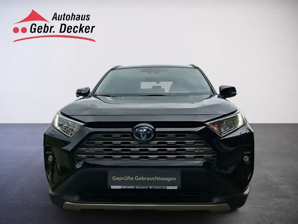 Gebraucht Toyota RAV4 Hybrid 218 PS (160 kW) 2025 Tiefschwarz mica metallic SUV