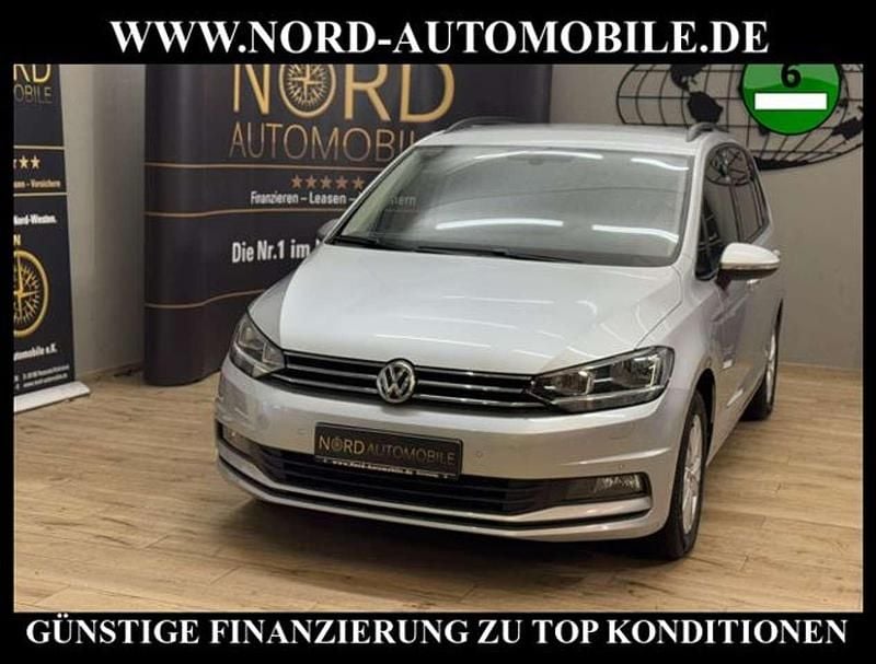 Silber Gebraucht 2020 VW Touran Comfortline Van / Kleinbus | 22.700 € (Superpreis) - Bild 1/3