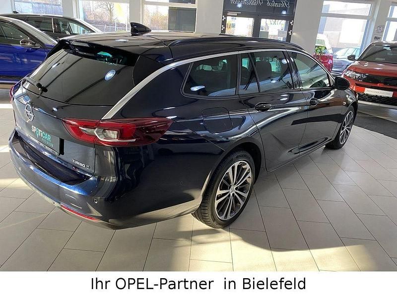Gebraucht Opel Insignia Edition 170 PS (125 kW) 2017 Tiefseeblau/darkmoon blue Kombi