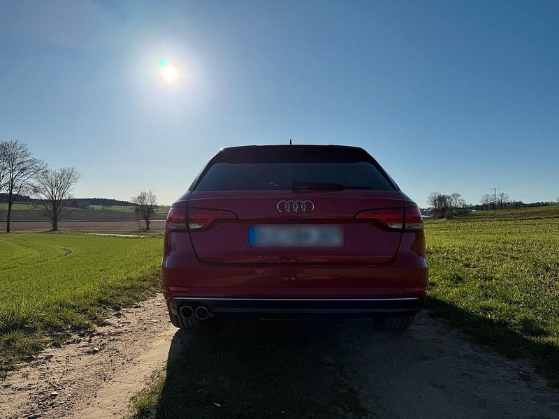 Gebraucht Audi A4 192 PS (141 kW) 2016 Rot Kombi