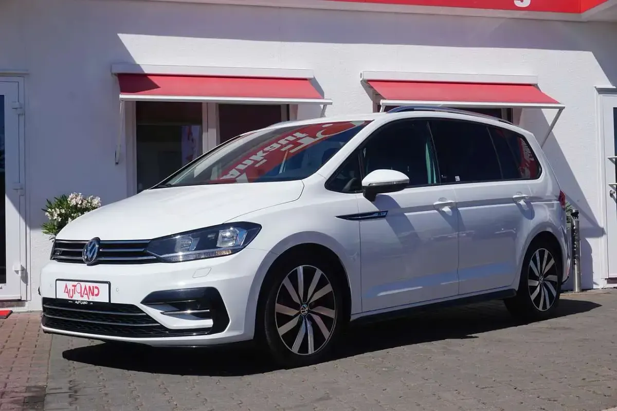 Gebraucht VW Touran R-line 150 PS (110 kW) 2018 Weiß Van / Kleinbus