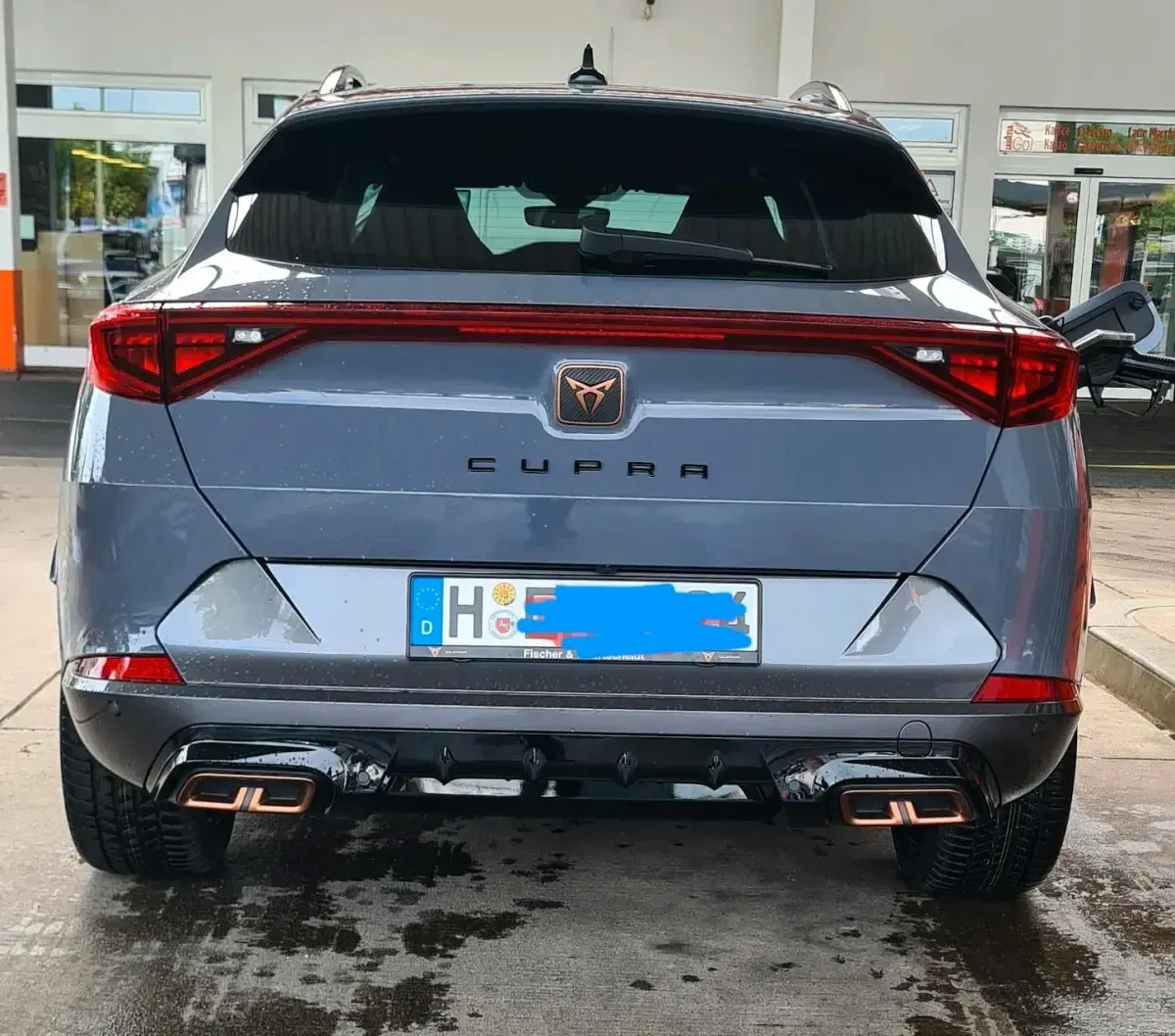 Usata Cupra Formentor 240 CV (176 kW) 2024 Grigio SUV