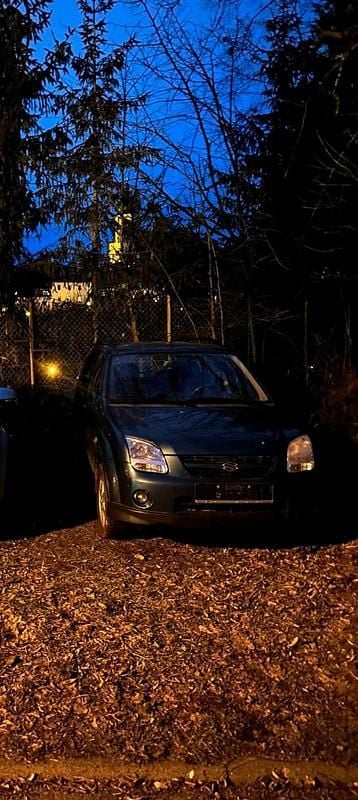 Gebraucht Suzuki Ignis 99 PS (72 kW) 2004 Grün Kleinwagen