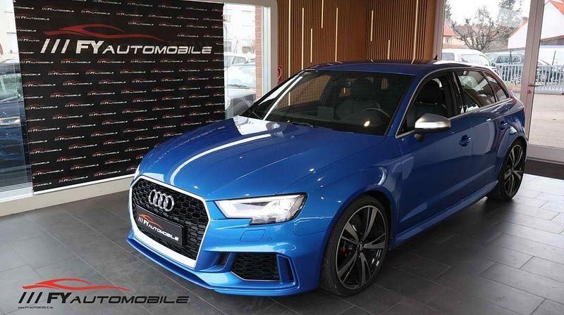 Blau Gebraucht 2019 Audi RS3 Sport Limousine | 34.990 € (Guter Preis) - Bild 1/4