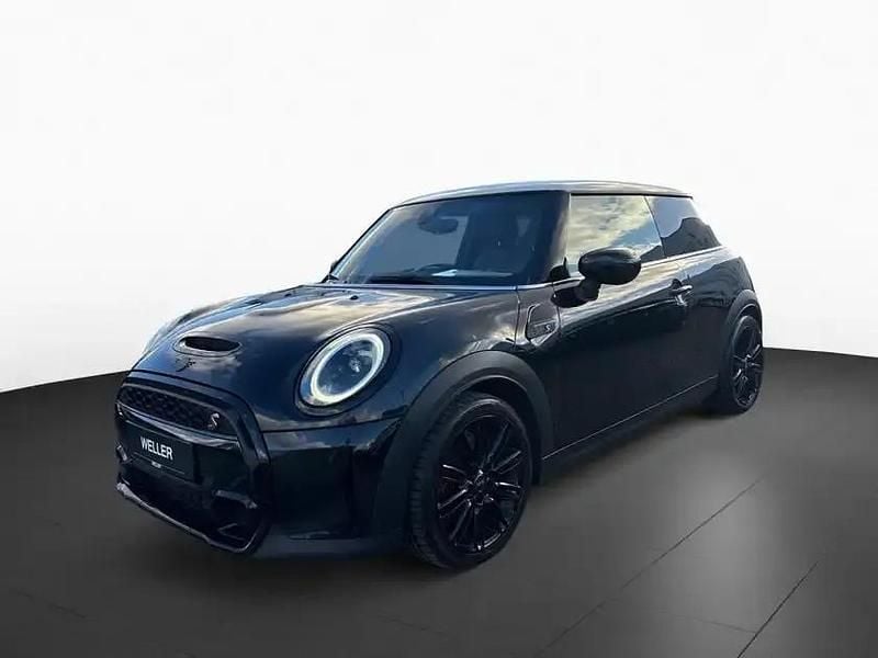 Gebraucht Mini Cooper S 178 PS (130 kW) 2023 Midnight black ii (schwarz) Kleinwagen