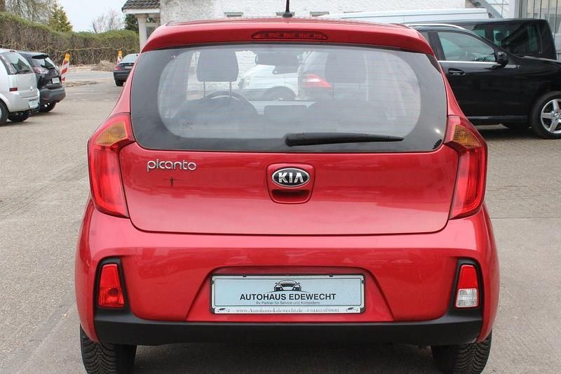 Gebraucht Kia Picanto Start 67 PS (49 kW) 2015 Rot Kleinwagen