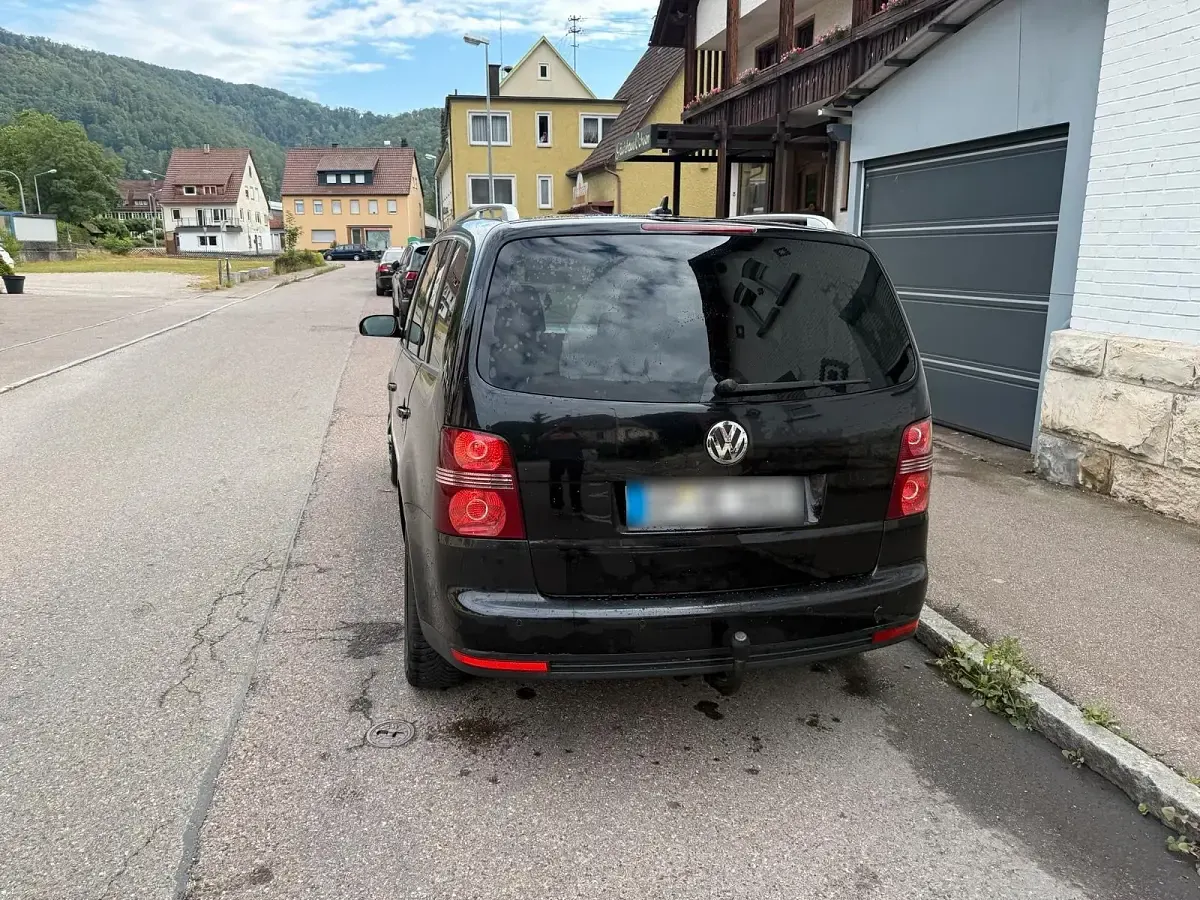 Gebraucht VW Touran Highline 170 PS (125 kW) 2008 Schwarz Van / Kleinbus