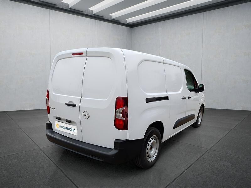 Gebraucht Opel Combo-e Life 100 kW (136 PS) 2024 Weiß Limousine