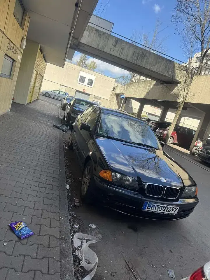 Gebraucht BMW 318 118 PS (86 kW) 2000 Limousine