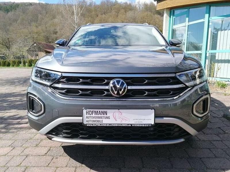 Gebraucht VW T-Roc Style 150 PS (110 kW) 2023 Grau SUV