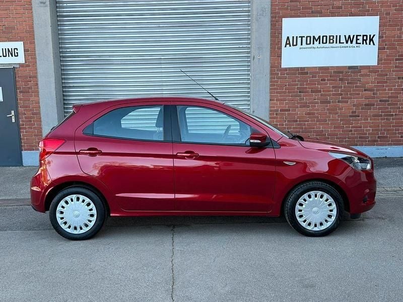 Gebraucht Ford Ka Cool & Sound Edition 86 PS (63 kW) 2017 Rot Limousine