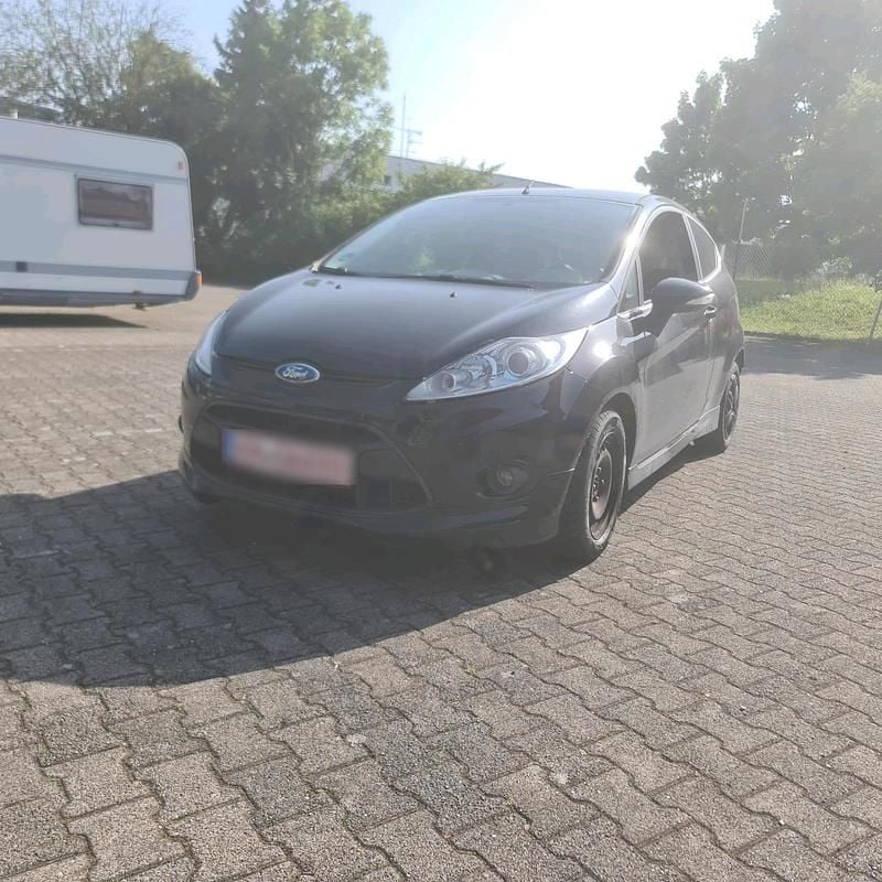 Gebraucht 2009 Ford Fiesta Kleinwagen | 2.500 € (Guter Preis) - Bild 1/4