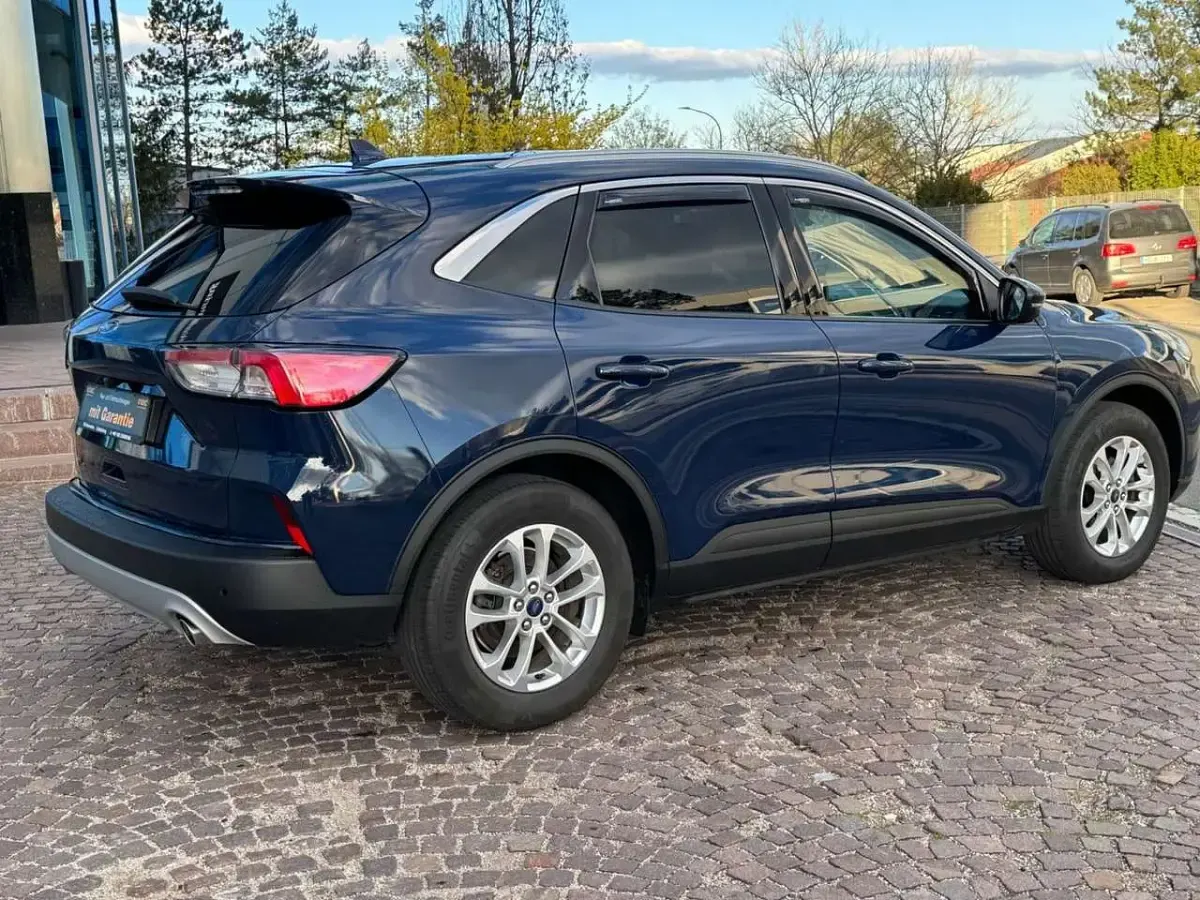 Używany Ford Kuga Titanium X 190 KM (139 kW) 2022 Niebieski SUV