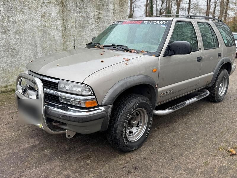 Silber Gebraucht 1999 Chevrolet Blazer SUV | 1.700 € (Fairer Preis) - Bild 1/4