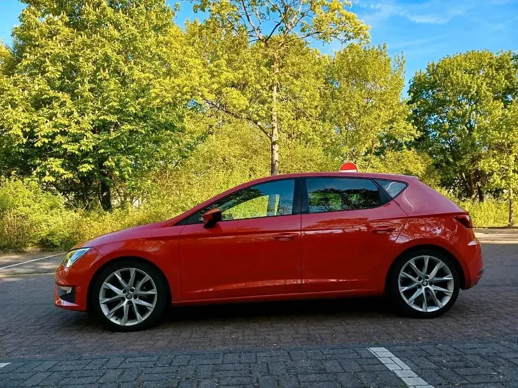 Gebraucht Seat Leon FR 150 PS (110 kW) 2014 Rot Limousine
