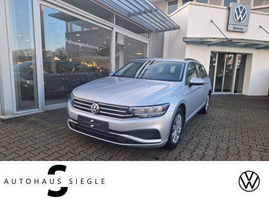 Silber Gebraucht 2019 VW Passat Kombi | 16.480 € (Guter Preis) - Bild 1/4