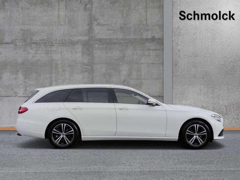 Gebraucht Mercedes E200 197 PS (144 kW) 2023 Weiß Limousine