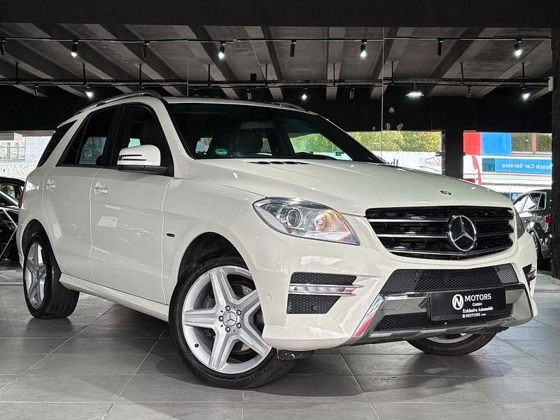 Weiß Gebraucht 2011 Mercedes ML250 AMG SUV | 13.999 € (Guter Preis) - Bild 1/4