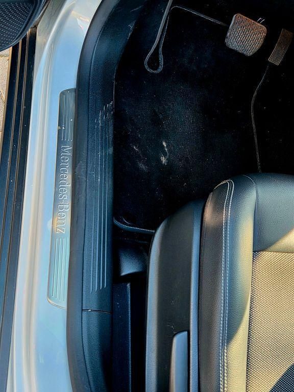 Gebraucht Mercedes E250 218 PS (160 kW) 2022 Silber Limousine