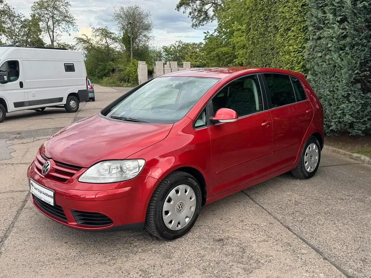 Gebraucht VW Golf Plus Cross 122 PS (89 kW) 2008 Rot SUV