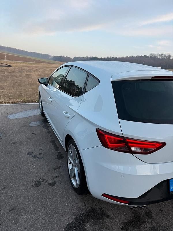 Gebraucht Seat Leon FR 150 PS (110 kW) 2016 Weiß Coupé