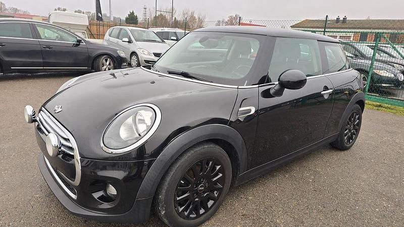 Schwarz Gebraucht 2015 Mini Cooper Kleinwagen | 6.360 € (Guter Preis) - Bild 1/4