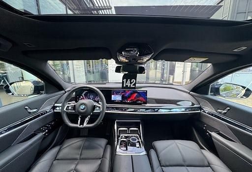 Gebraucht BMW 740 Comfort Edition 299 PS (219 kW) 2025 Schwarz Limousine